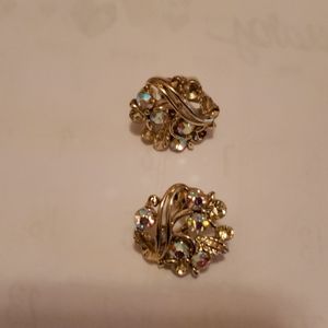 Lisner Jewelry - Lisner rhinestone earrings Lisner Jewelry - Lisner rhinestone earrings